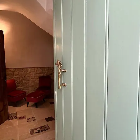 La Casuzza Oda ve Kahvaltı *