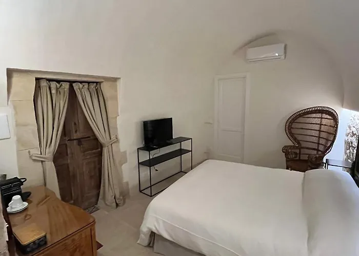 La Casuzza Bed & Breakfast 3*